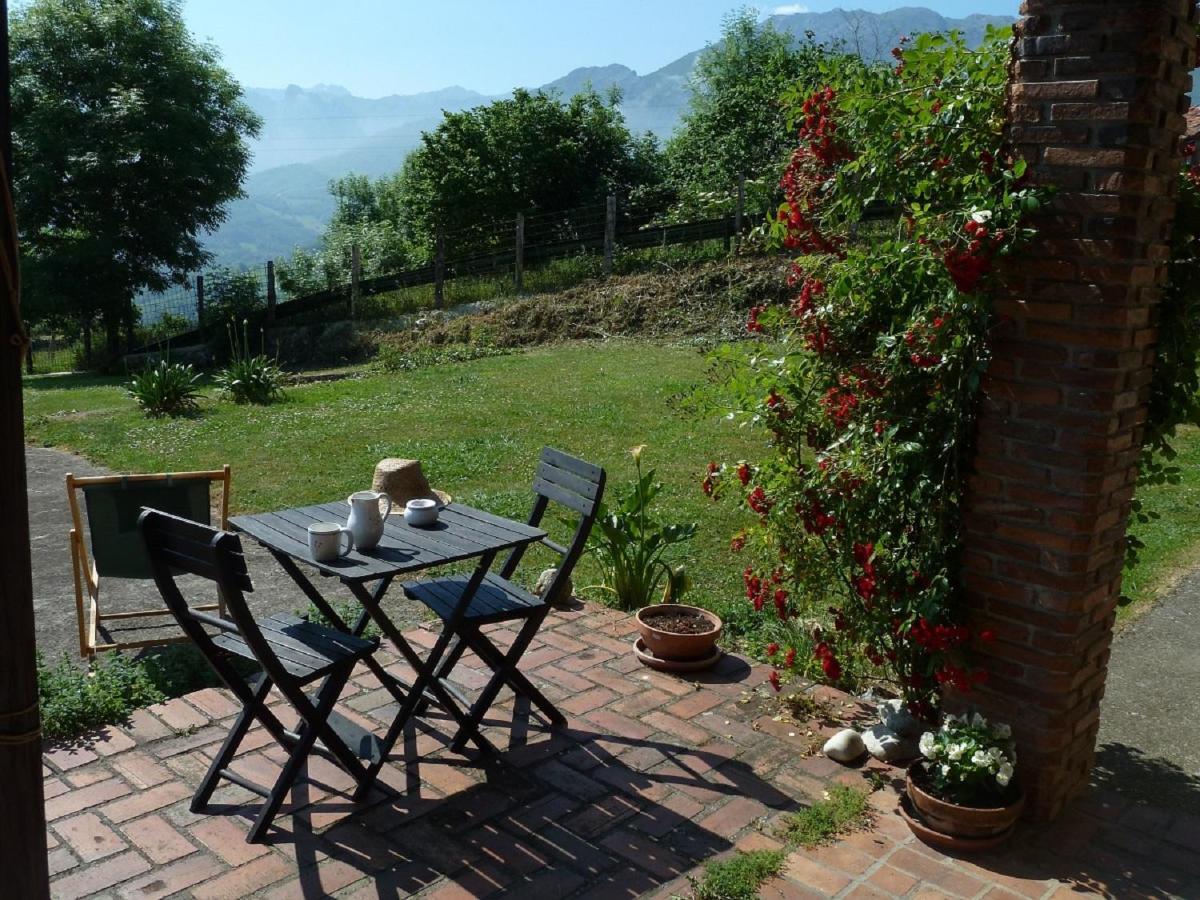 Casa Rural La Cortina Pandiello Exterior photo